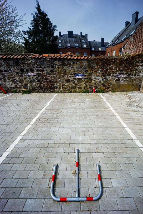 Gite La Petite Ourse - Gite De Charme Citadin Andenne Kültér fotó